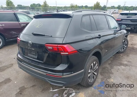 2023 Volkswagen Tiguan 2.0T S z USA, uszkodzony, nr VIN 3VVRB7AX3PM037171